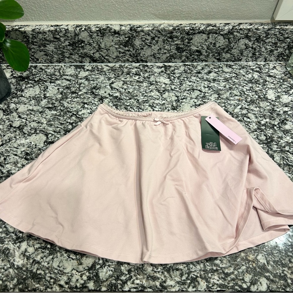NWT Wild Fable Blush Skort